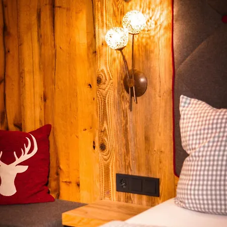 Berggasthof Obere Firstalm Hotel