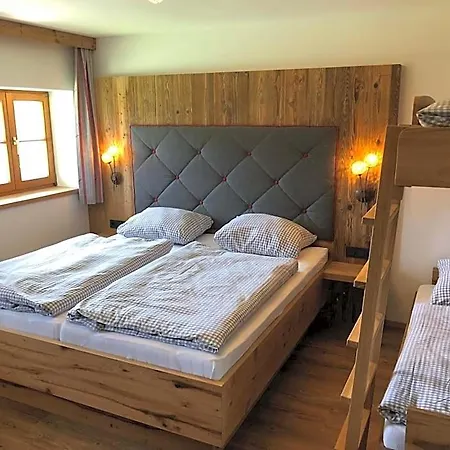 Berggasthof Obere Firstalm شليرسي