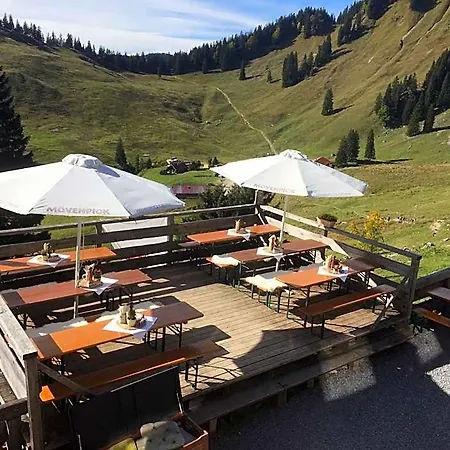 Berggasthof Obere Firstalm شليرسي