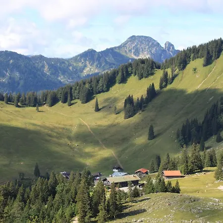 فندق Berggasthof Obere Firstalm 3*